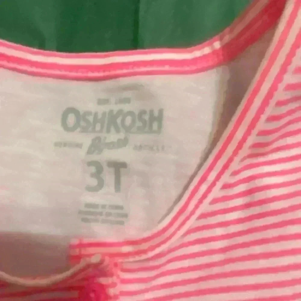 OshKosh B’Gosh Girls Pink and White Striped Tee Size 3T